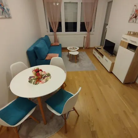 Apartman Ada Apartment *