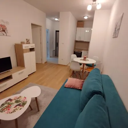 Apartment Apartman Ada *